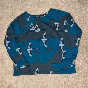 Women’s bird print sweater, size small.